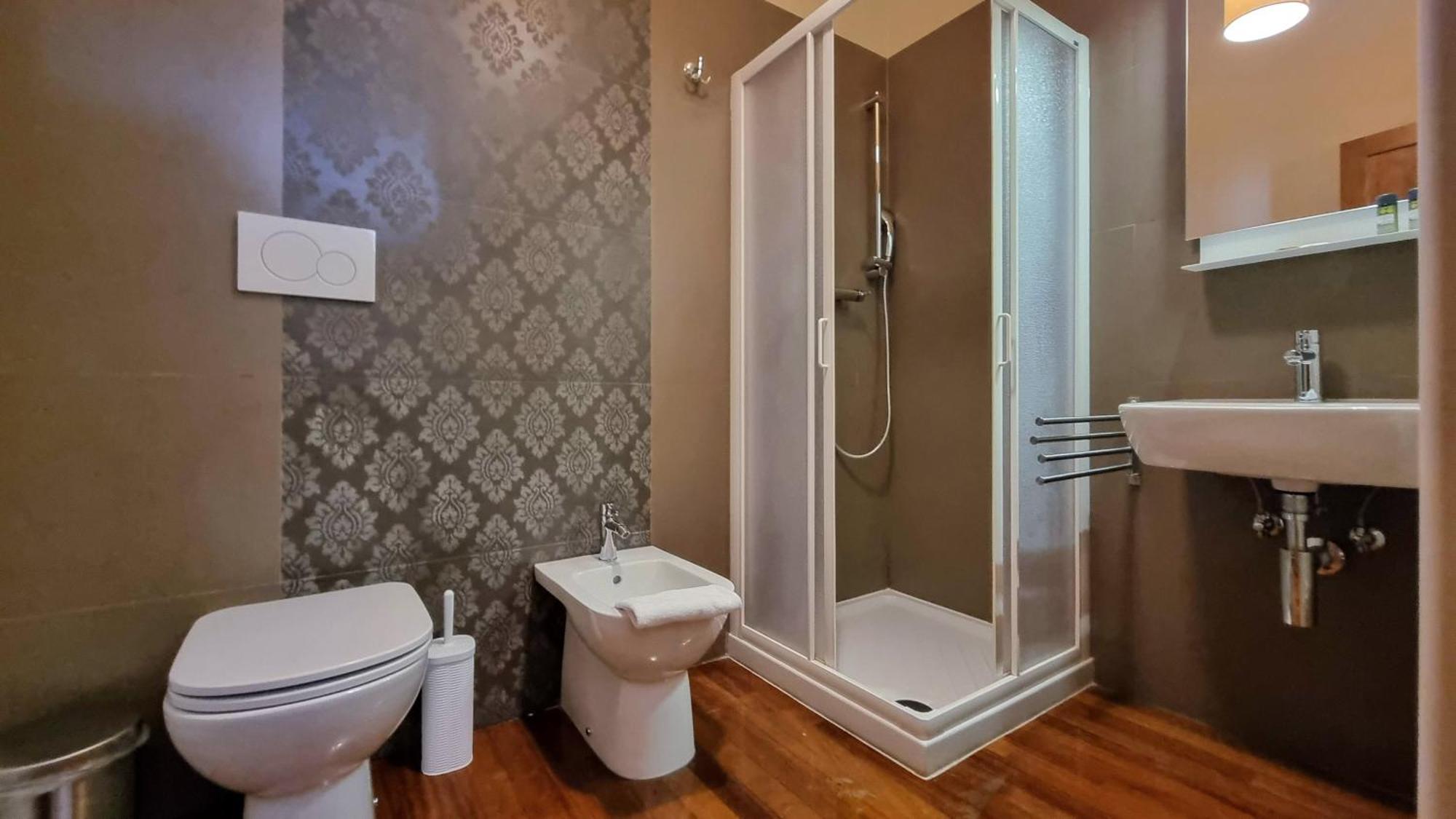 Locanda Al Volo Tommaseo Триест Экстерьер фото