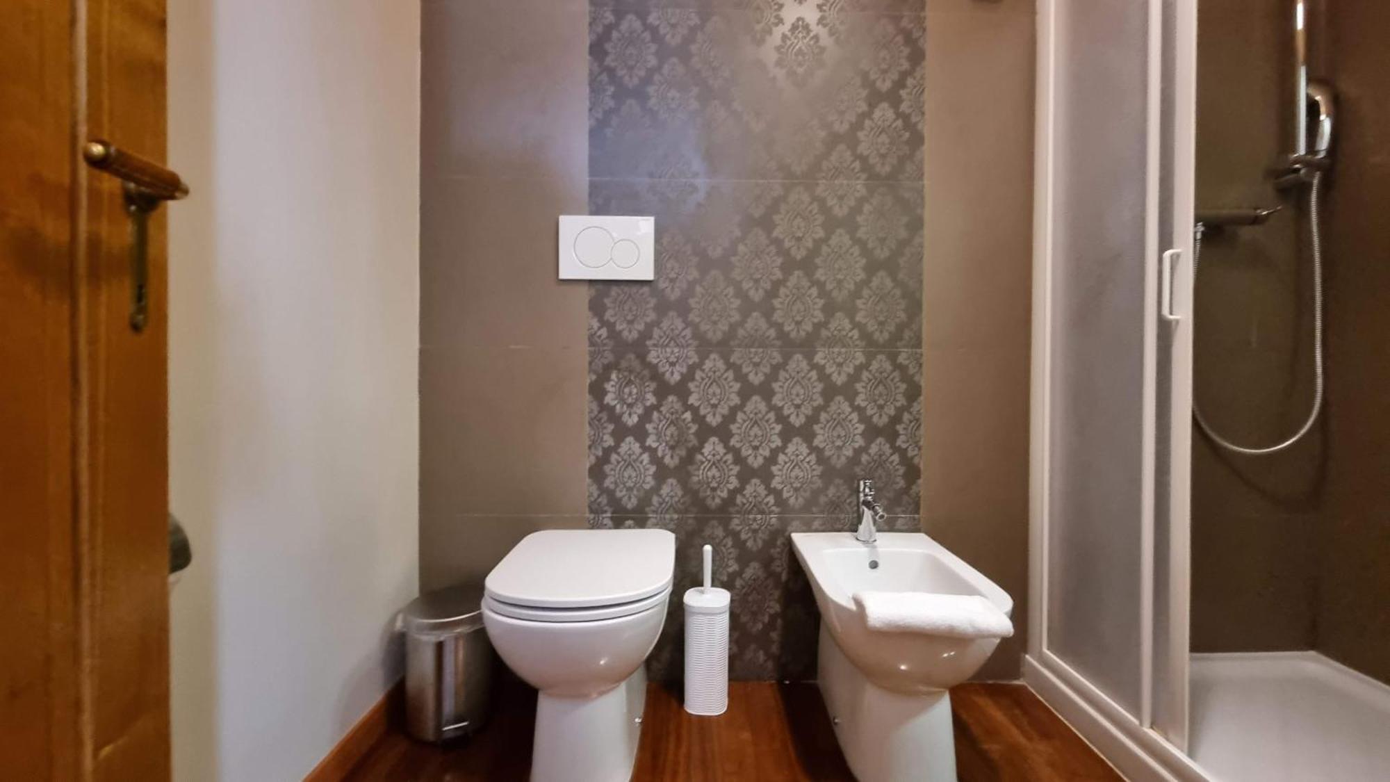 Locanda Al Volo Tommaseo Триест Экстерьер фото