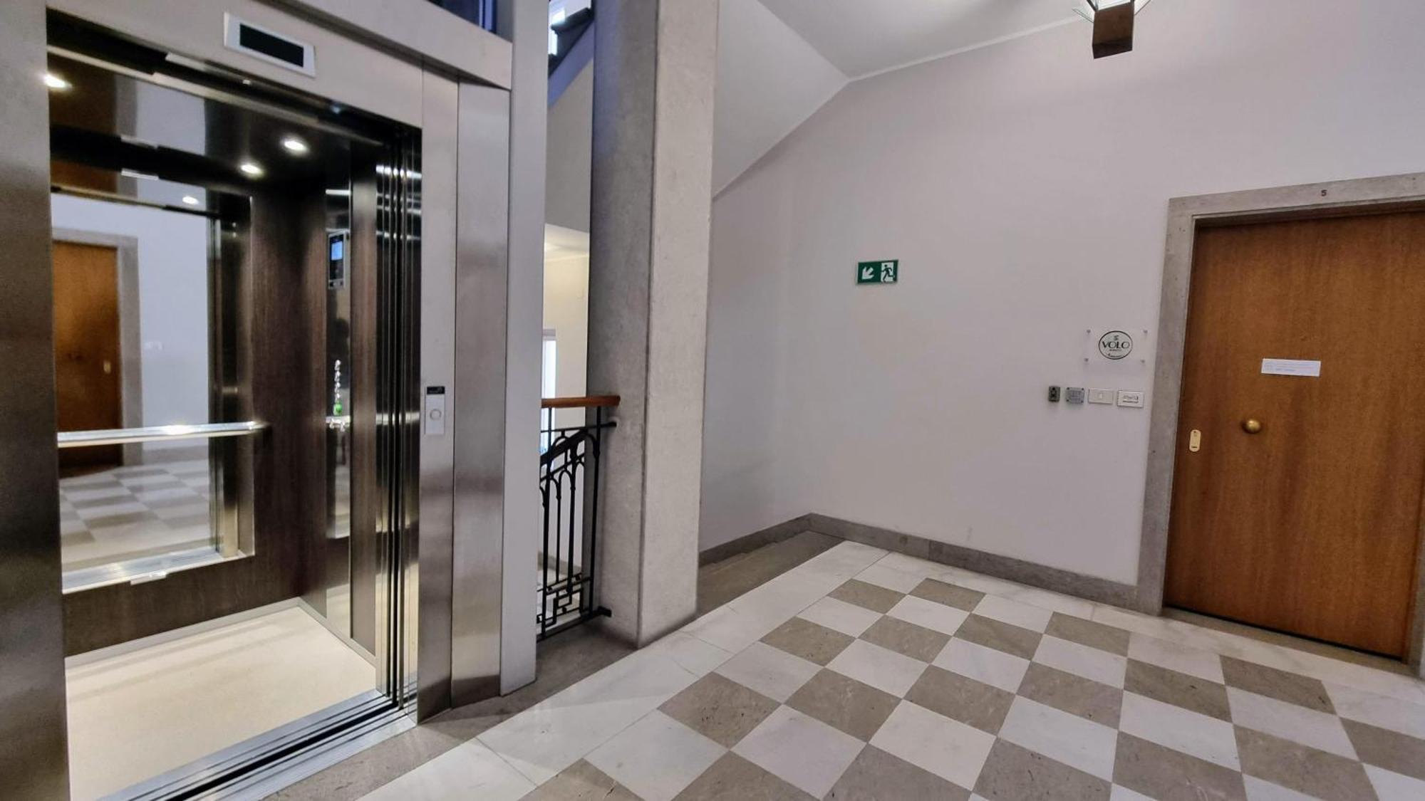 Locanda Al Volo Tommaseo Триест Экстерьер фото