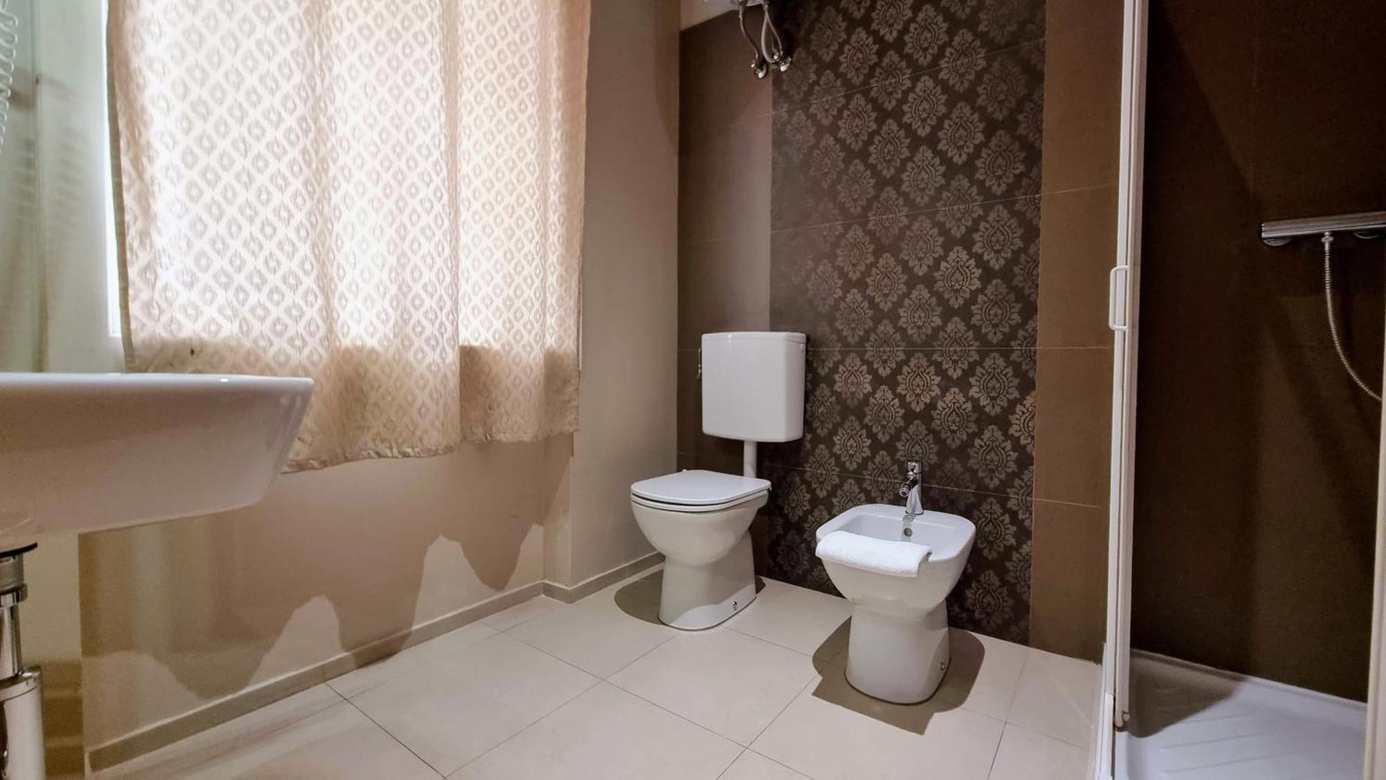 Locanda Al Volo Tommaseo Триест Экстерьер фото